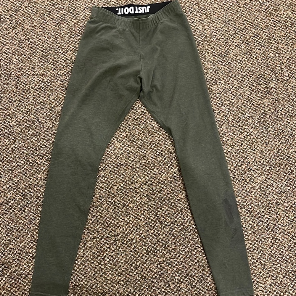 Nike Womens Leggings Size S EUC